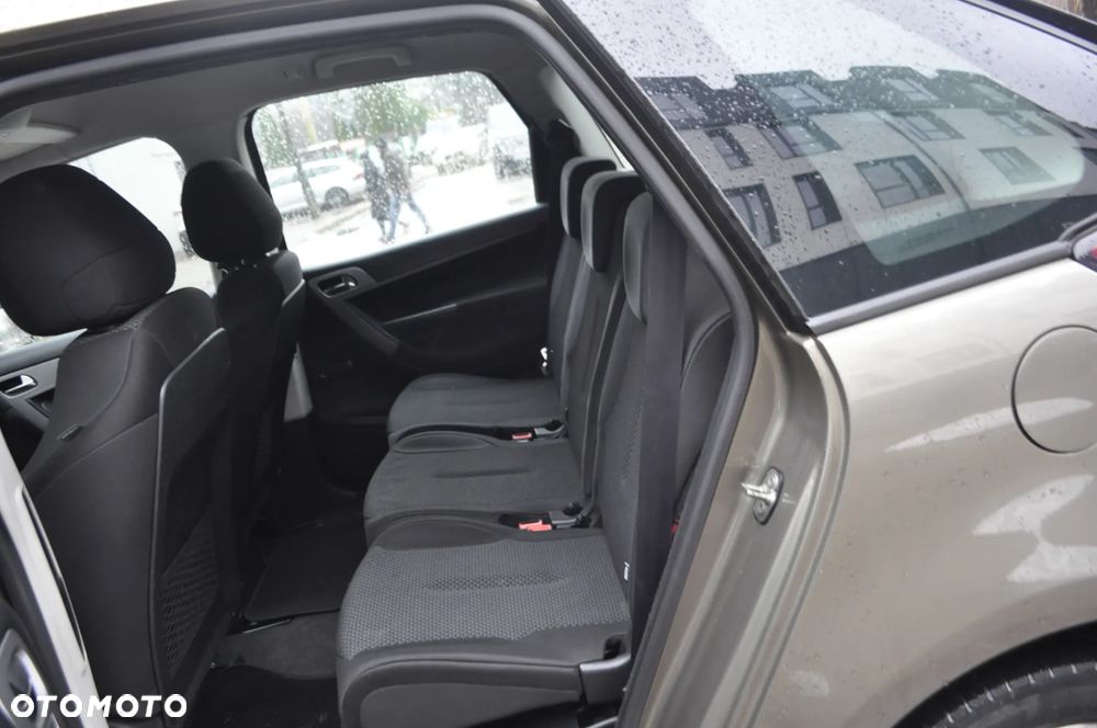 Citroën C4 Picasso - 9