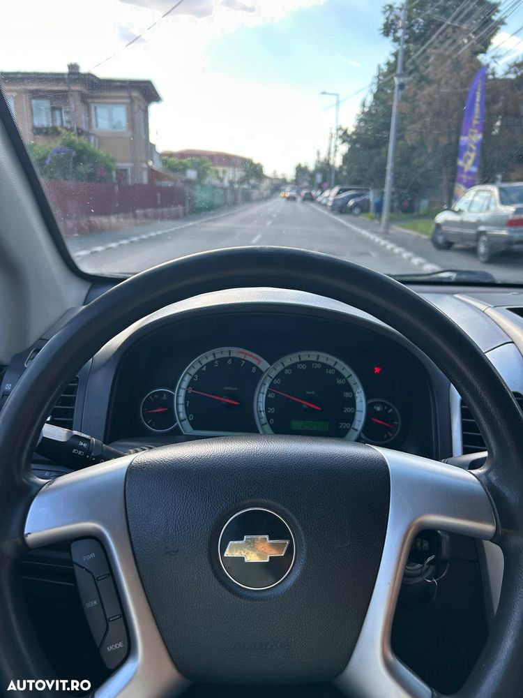 Chevrolet Captiva 2.4 AWD LS 54 - 5