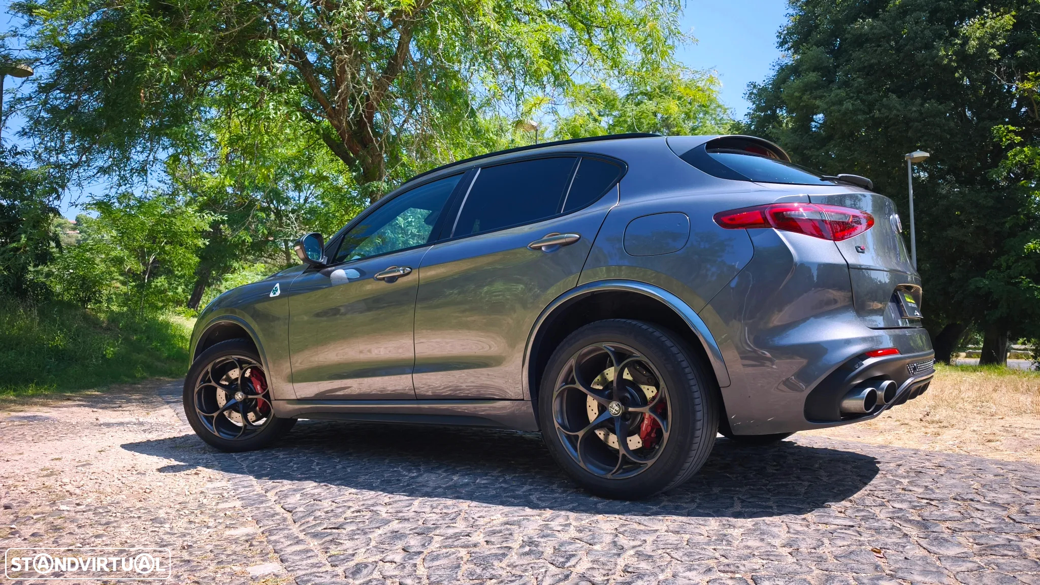 Alfa Romeo Stelvio 2.9 T Quadrifoglio AT8 Q4 - 2