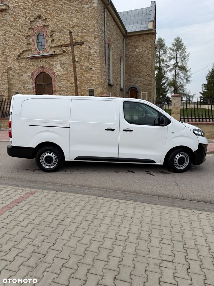 Opel Vivaro - 15