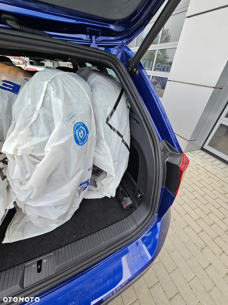 Volkswagen Passat 2.0 TSI Elegance DSG - 9