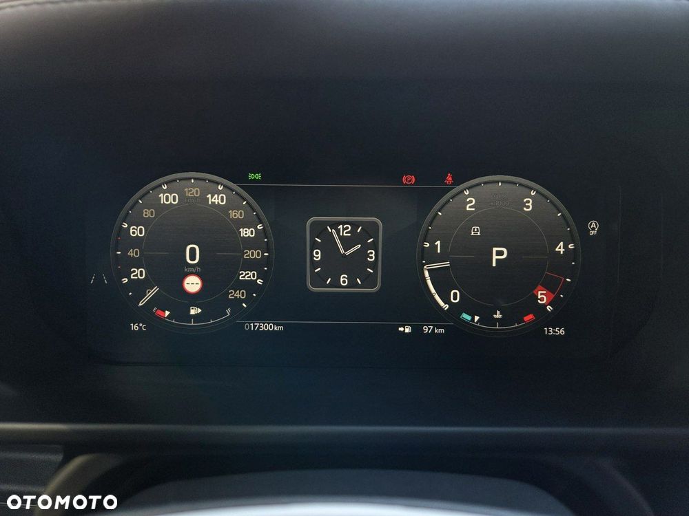 Land Rover Defender - 14