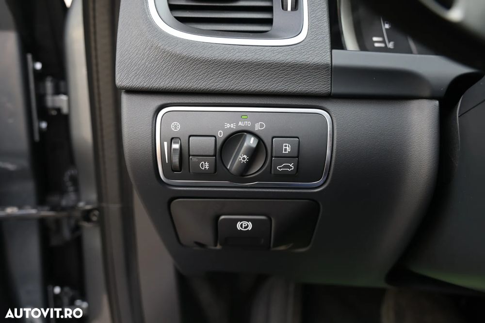 Volvo V60 D2 Basic - 25