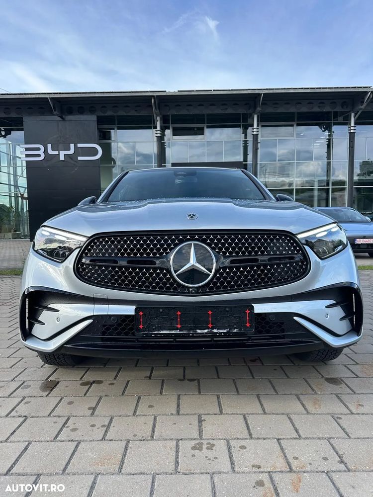 Mercedes-Benz GLC Coupe 200 4Matic 9G-TRONIC Edition AMG Line - 3