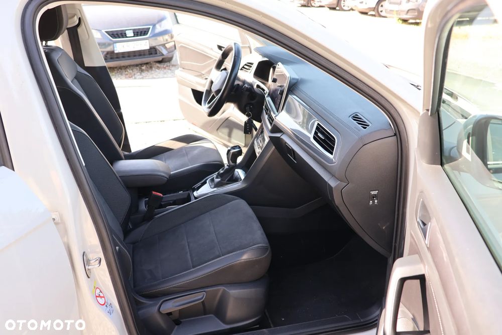 Volkswagen T-Roc 1.5 TSI ACT OPF DSG UNITED - 16