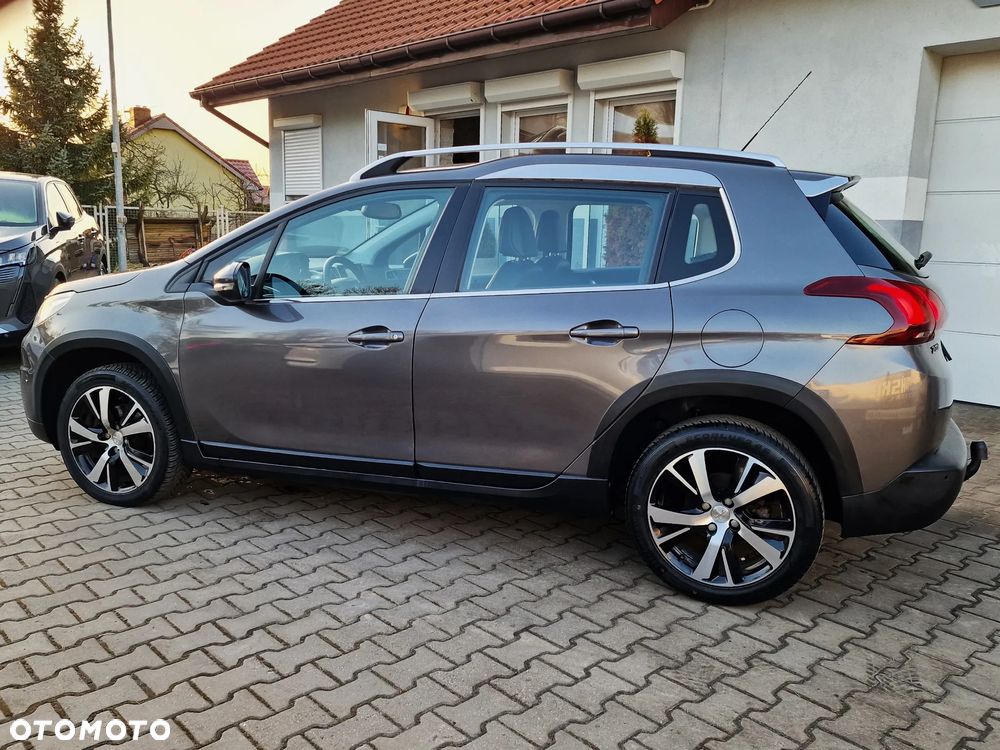 Peugeot 2008 BlueHDi FAP 120 STOP & START Allure - 9