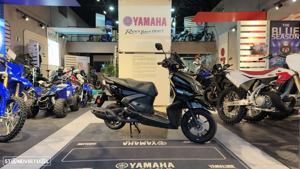 Yamaha RayZR 125 - 1
