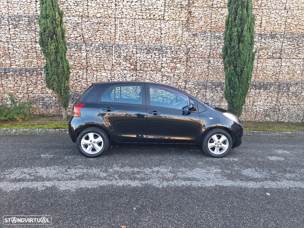 Toyota Yaris 1.0 VVT-i Sol High Pack - 16