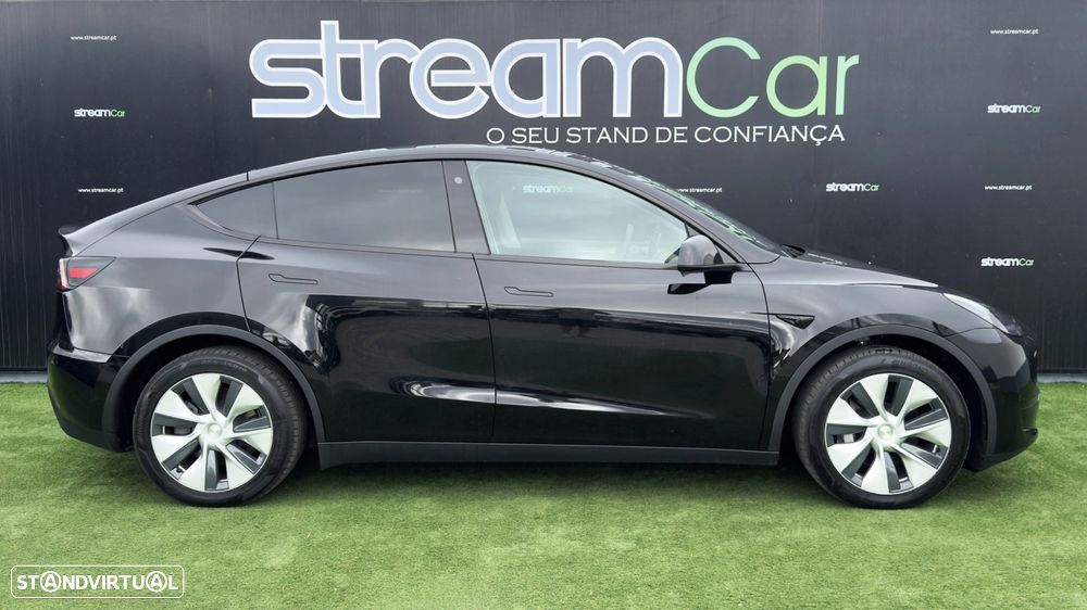Tesla Model Y RWD - 6