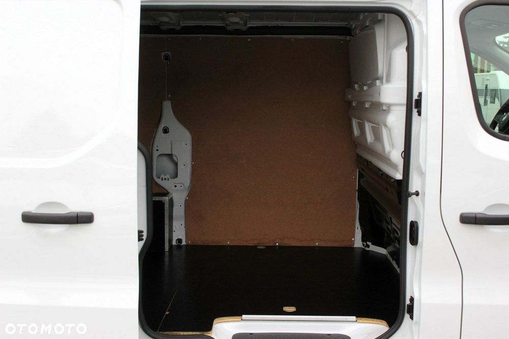 Renault Trafic - 9