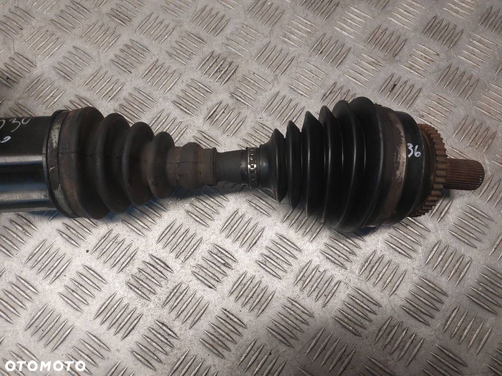 PÓŁOŚ PRAWY PRZÓD  VOLVO S80 I AUTOMAT 2.8 T6 P9181544 - 3