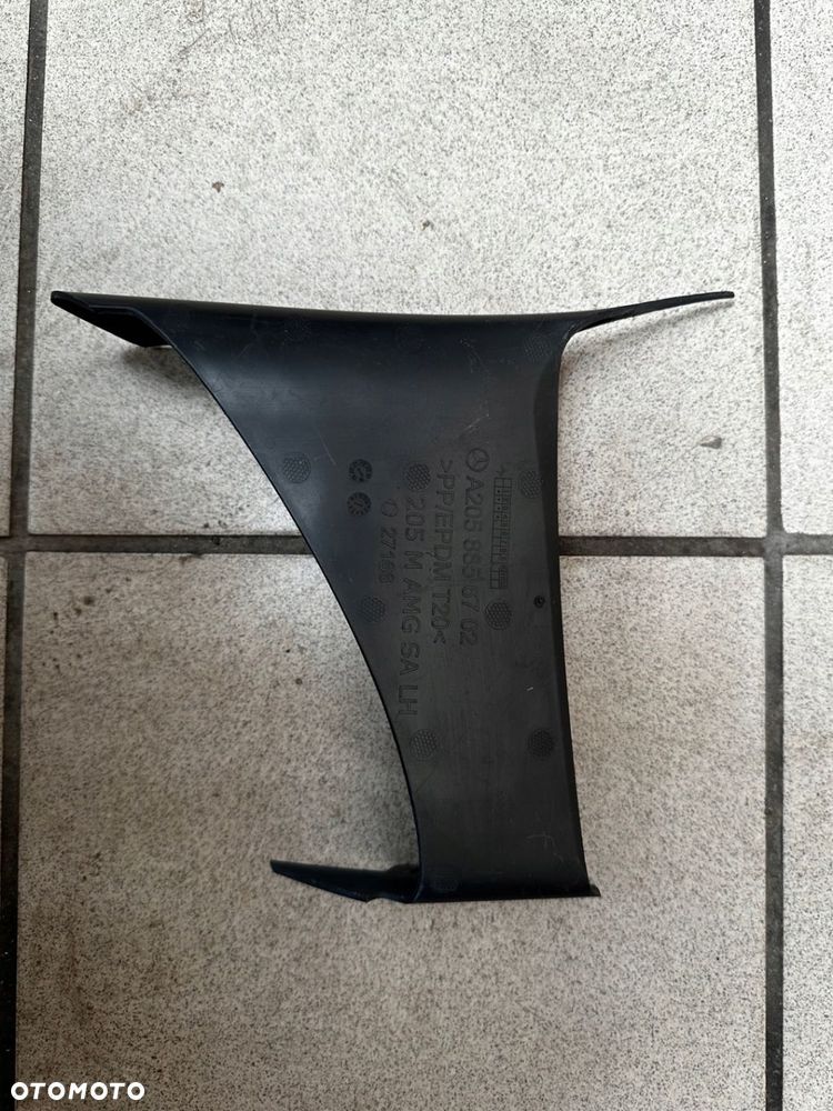 OSŁONA ZDERZAKA LEWA A2058856702 MERCEDES W205 - 1