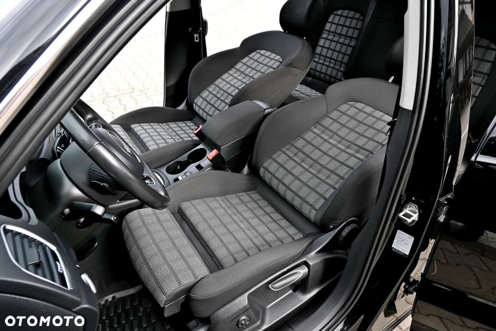 Audi Q3 2.0 TDI Quattro Design S tronic - 30