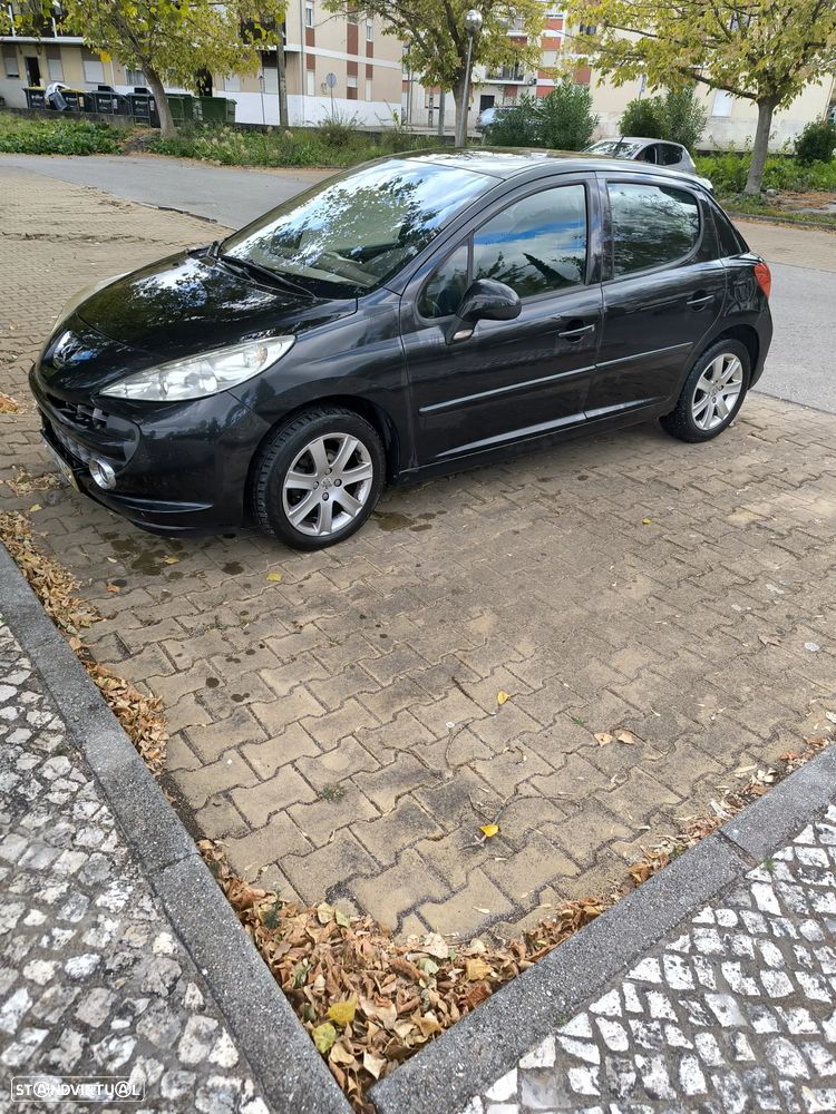 Peugeot 207 1.6 HDi Sport - 1