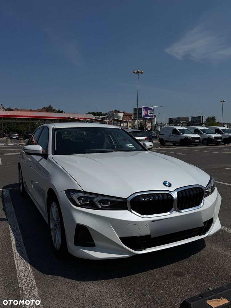 BMW Seria 3 318i - 17