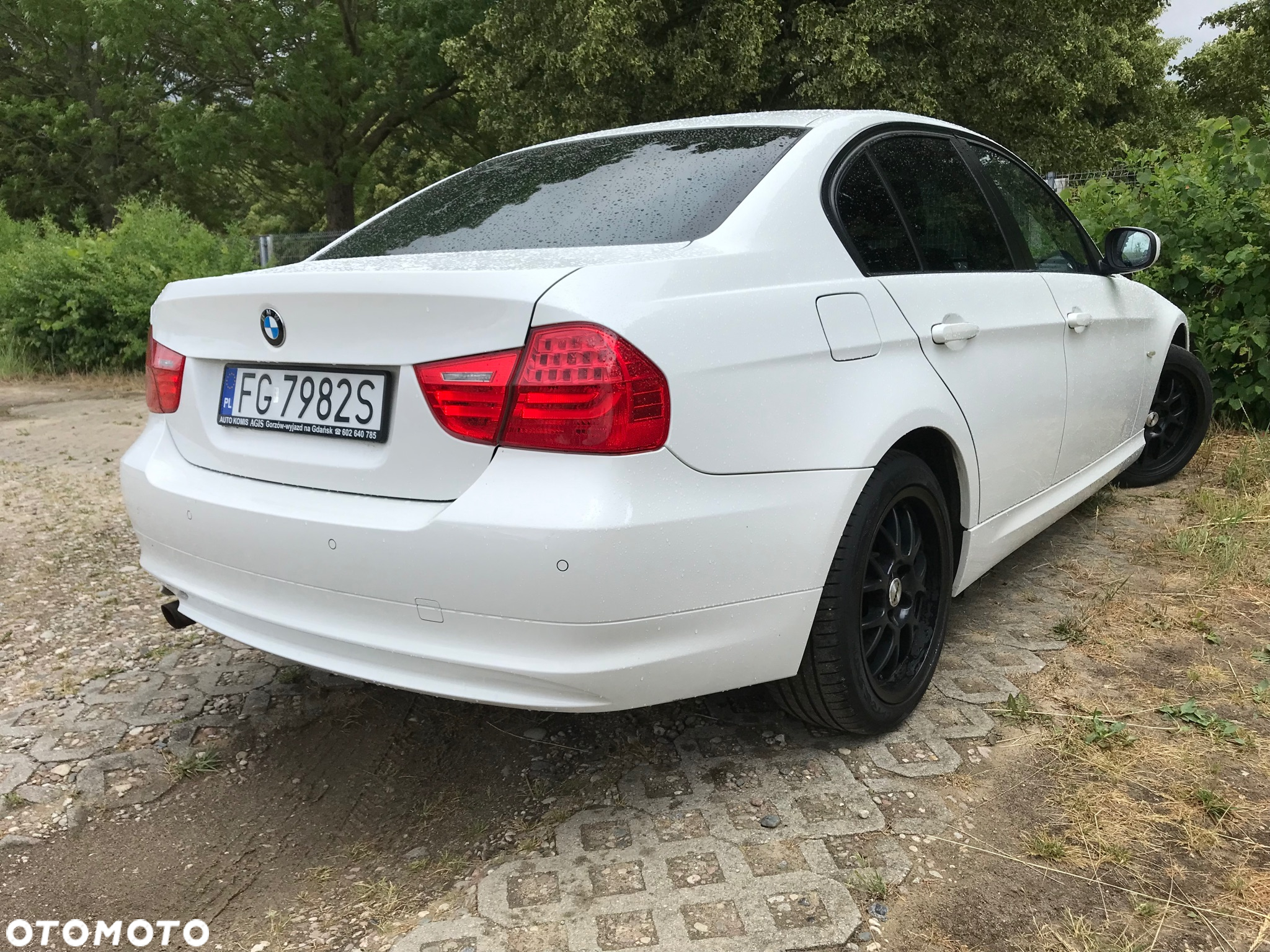 BMW Seria 3 318i - 6