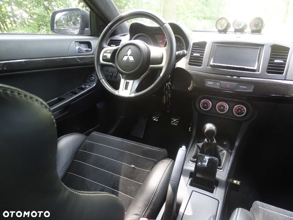 Mitsubishi Lancer Evolution - 7