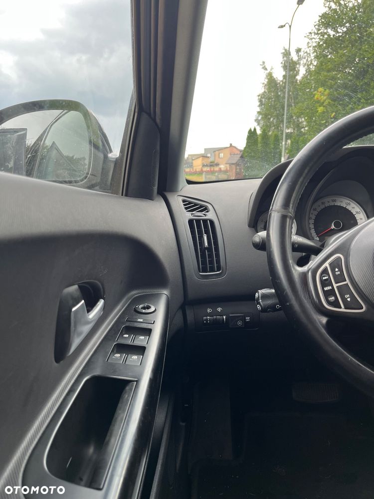 Kia Ceed Cee'd 1.6 Comfort + - 14