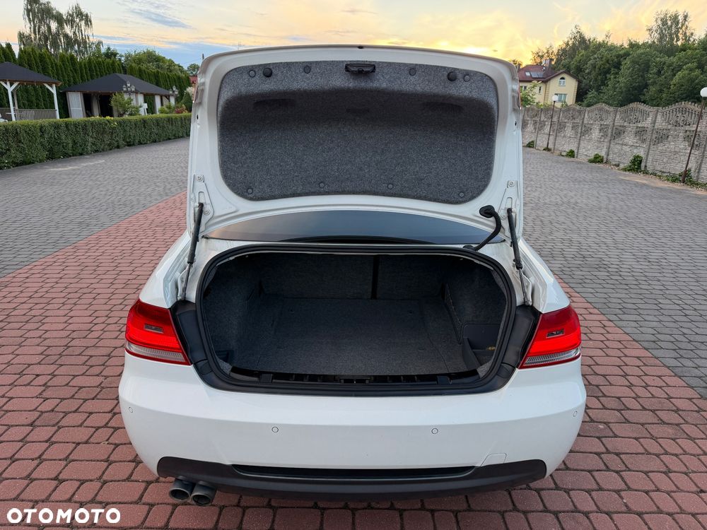 BMW Seria 3 330d M Sport Edition - 20