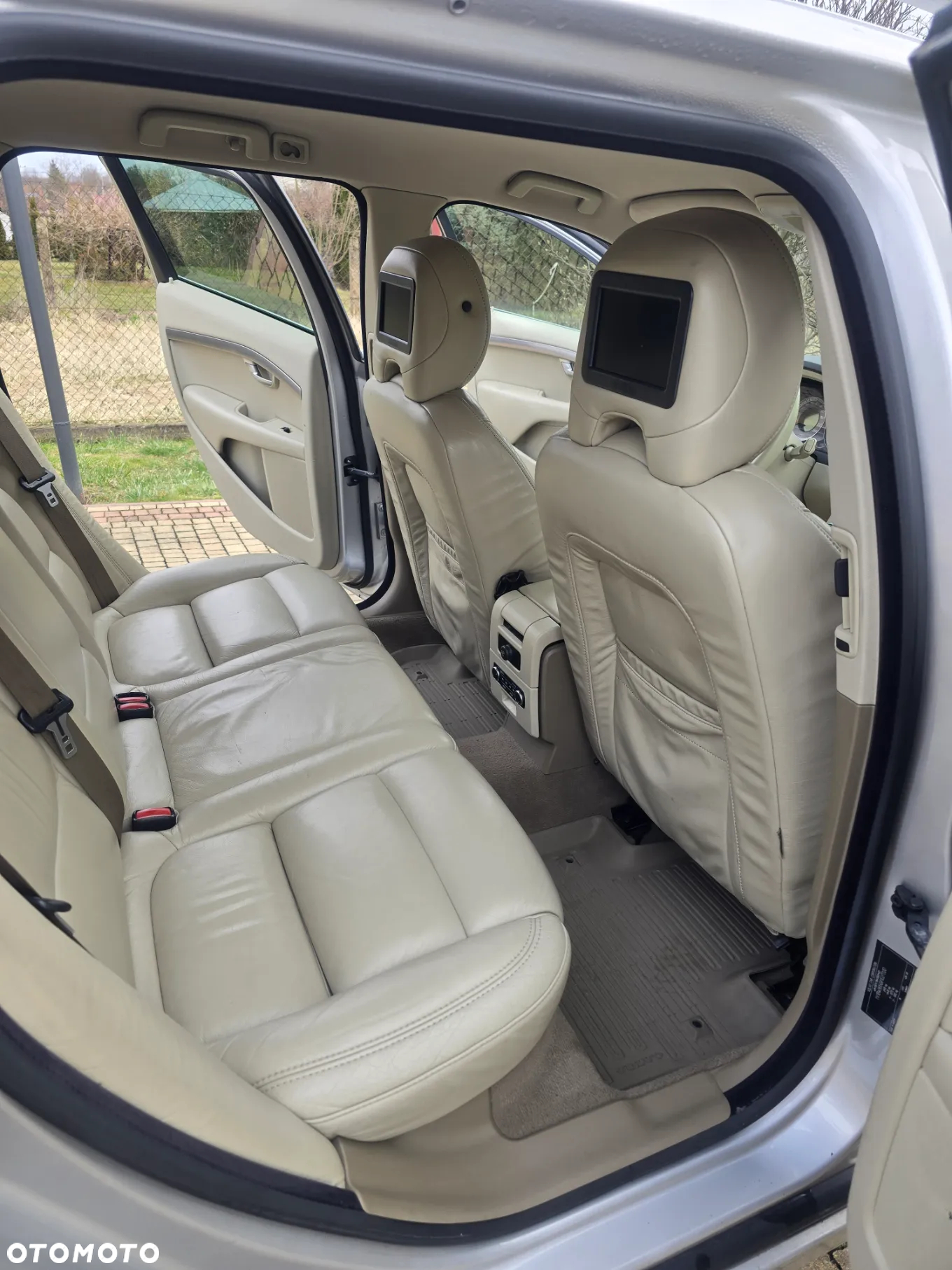 Volvo V70 T6 AWD Summum - 13