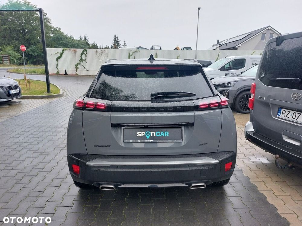 Peugeot 2008 1.2 PureTech GT S&S EAT8 - 5