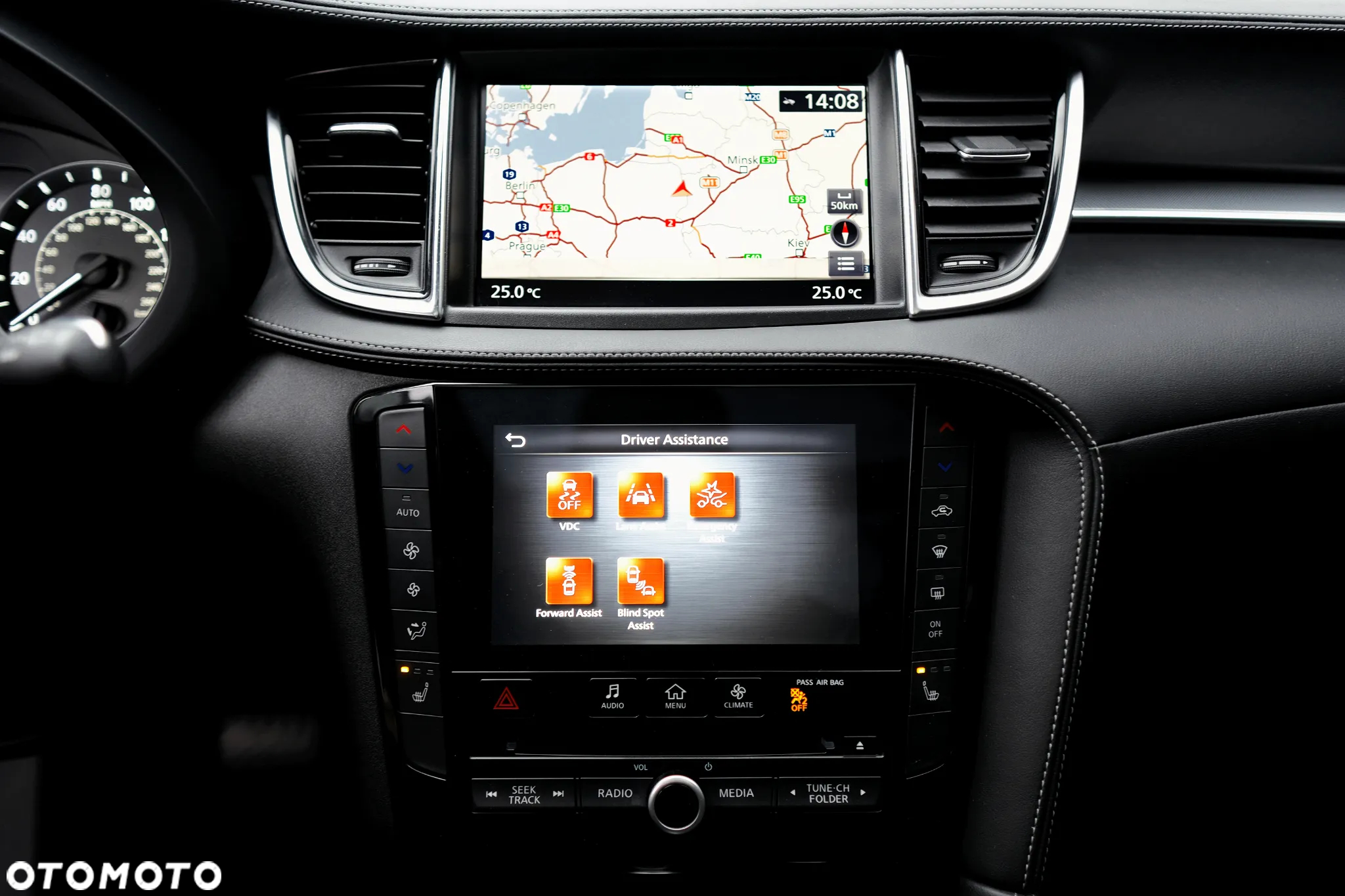 Infiniti QX50 - 31