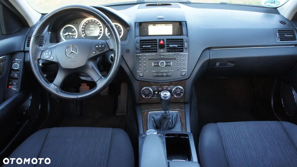 Mercedes-Benz Klasa C - 16