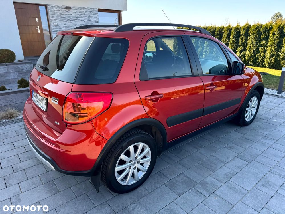 Suzuki SX4 - 4