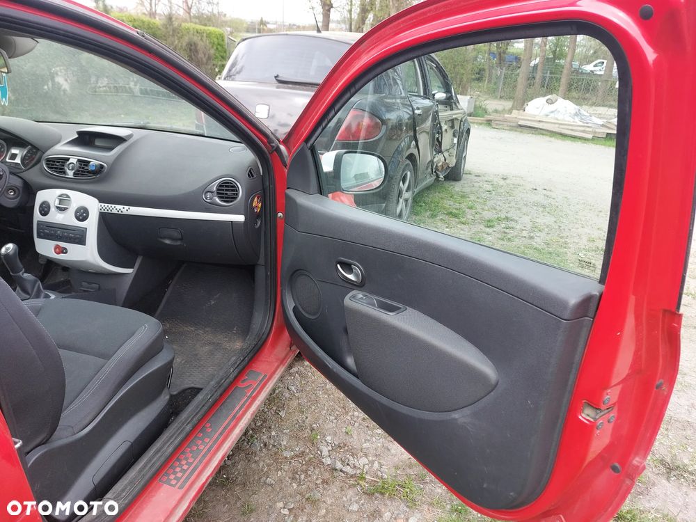 Maska RENAULT CLIO III LIFT 1,1B 12R.  maska,drzwi,klapa,lampy... - 6