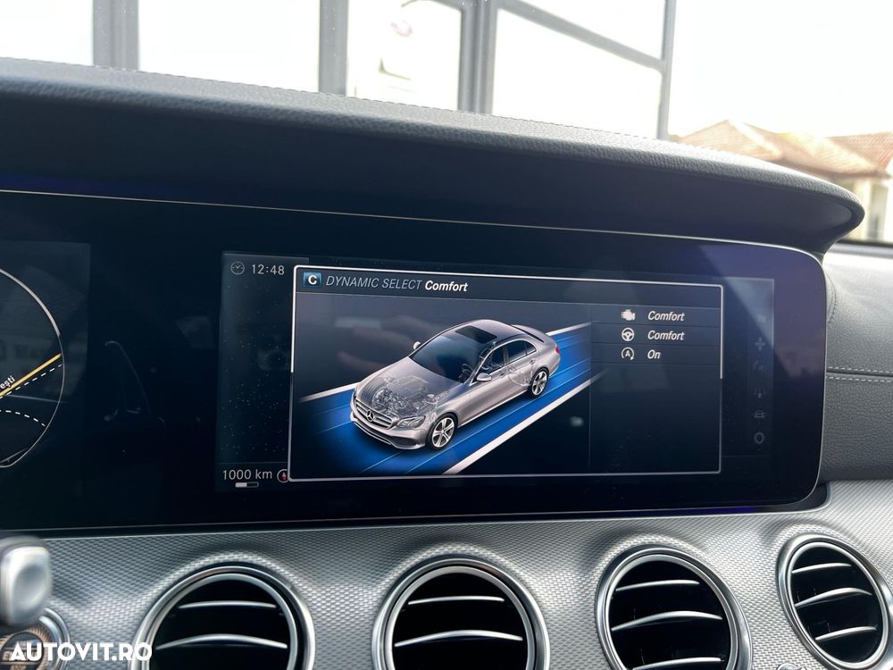 Mercedes-Benz E - 27