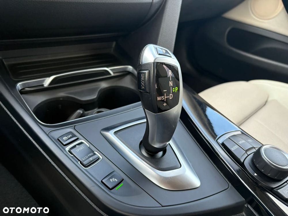 BMW Seria 4 420i xDrive Sport Line - 16