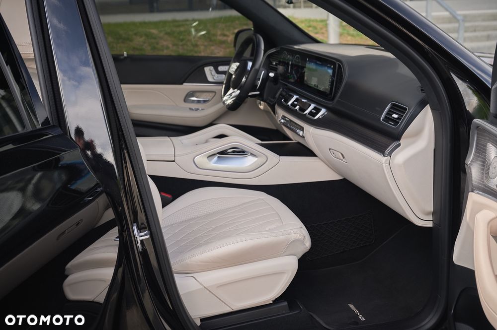 Mercedes-Benz GLS AMG 63 4Matic+ 9G-TRONIC AMG Line Premium Plus - 17