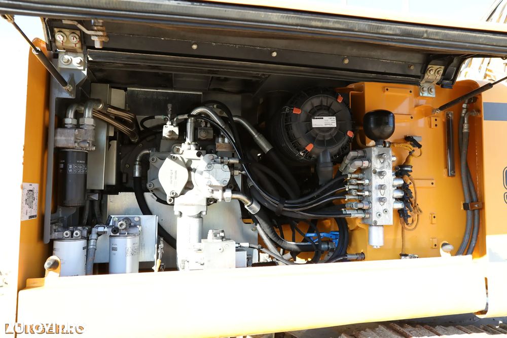 Liebherr R922 LC - 10