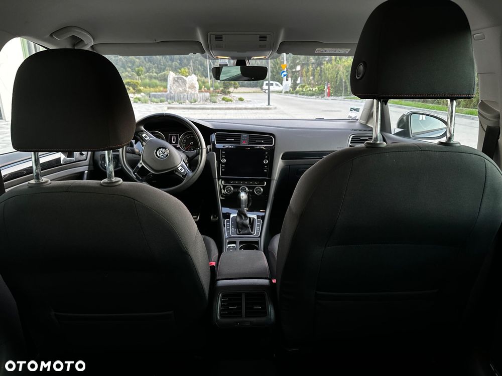 Volkswagen Golf 2.0 TDI DSG Sound - 16