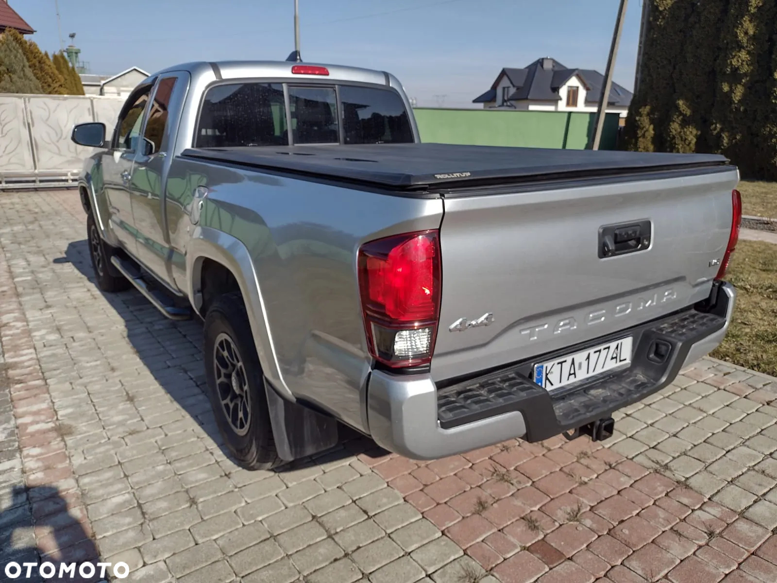 Toyota Tacoma - 6