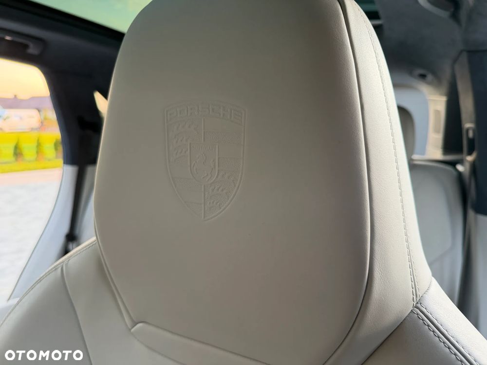 Porsche Cayenne Platinum Edition - 21