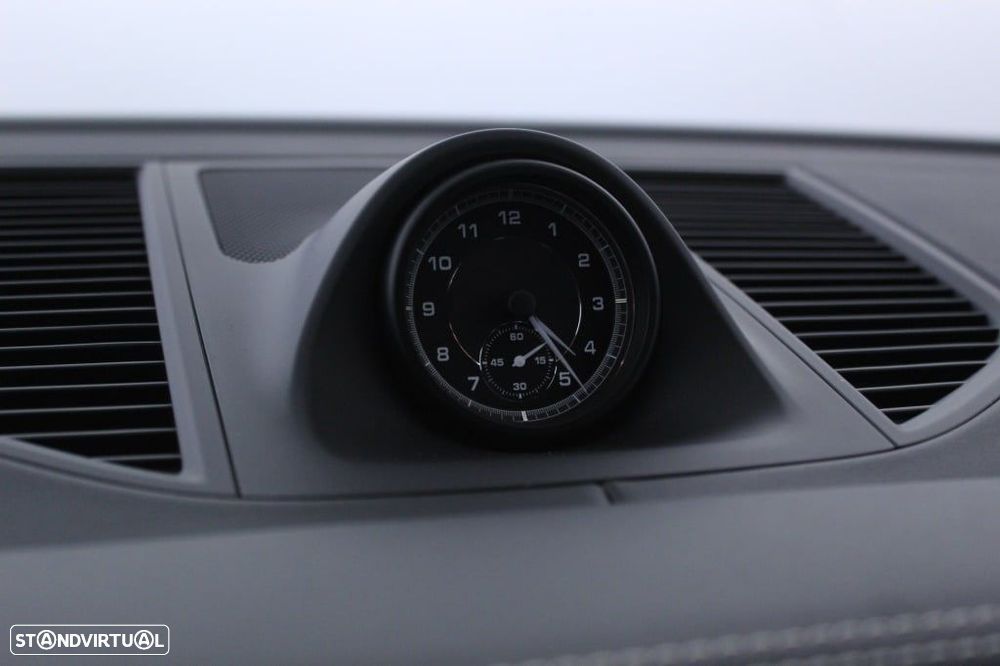 Porsche Macan Standard - 28