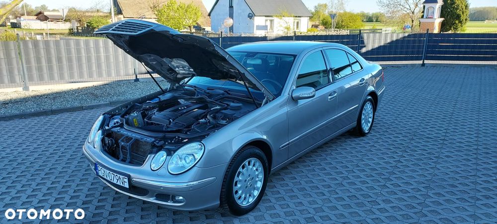 Mercedes-Benz Klasa E - 16