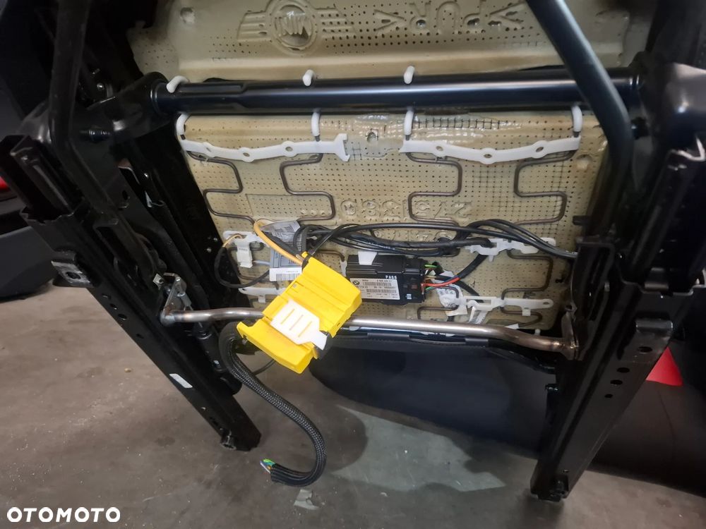 Fotele przód grzane tył boczki komplet Mini Cooper R56 2012 rok - 8