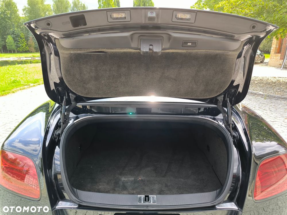 Bentley Continental GT V8 S - 24