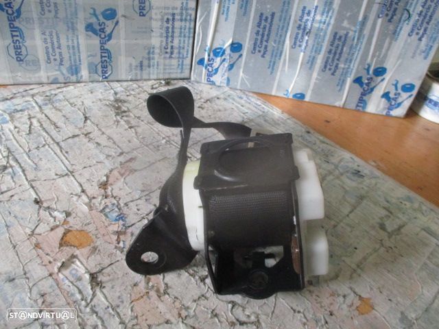 Pre-Tensor 6057205 MERCEDES W203 2002 C220I TE - 2