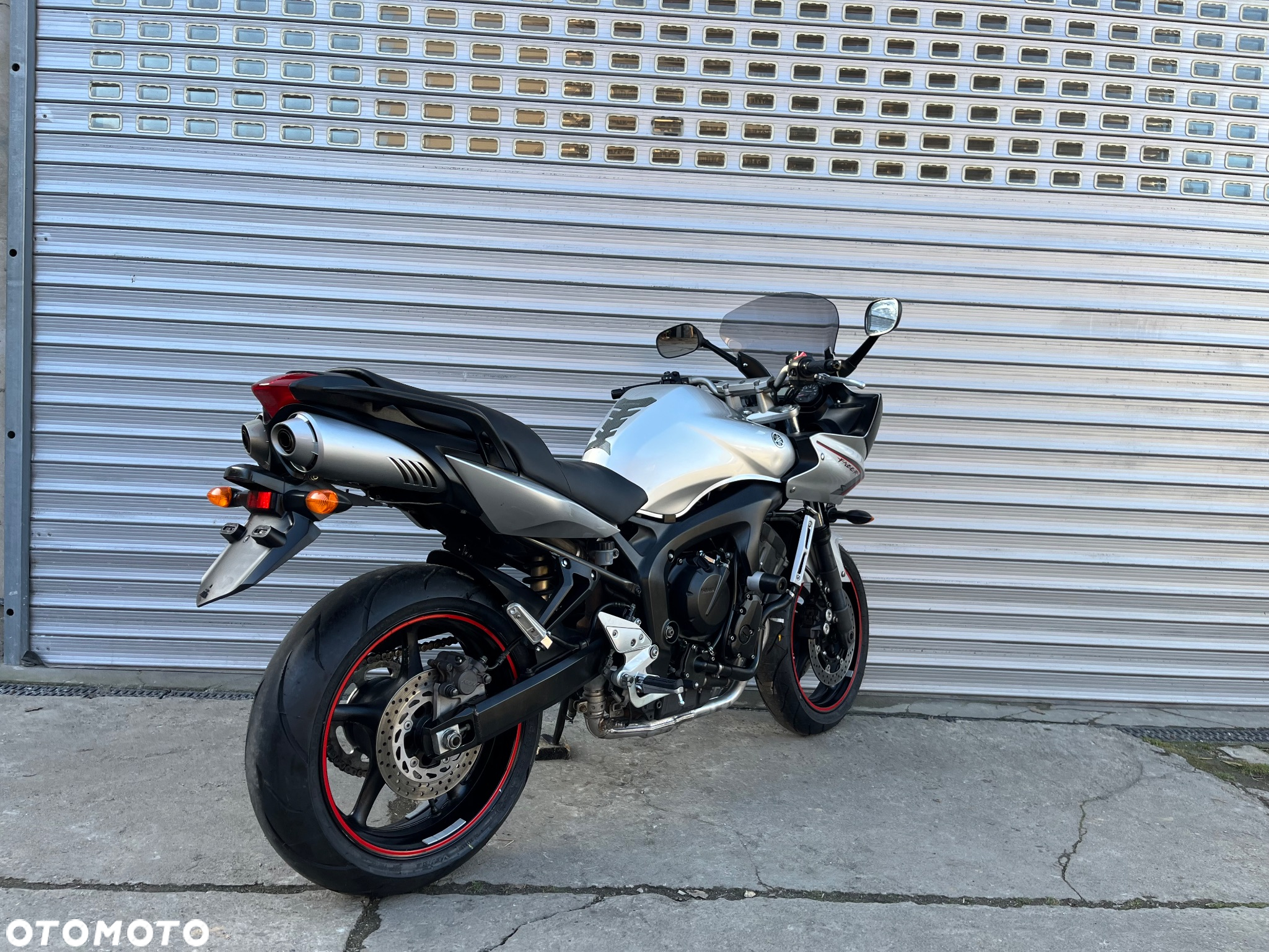 Yamaha FZ6 - 7