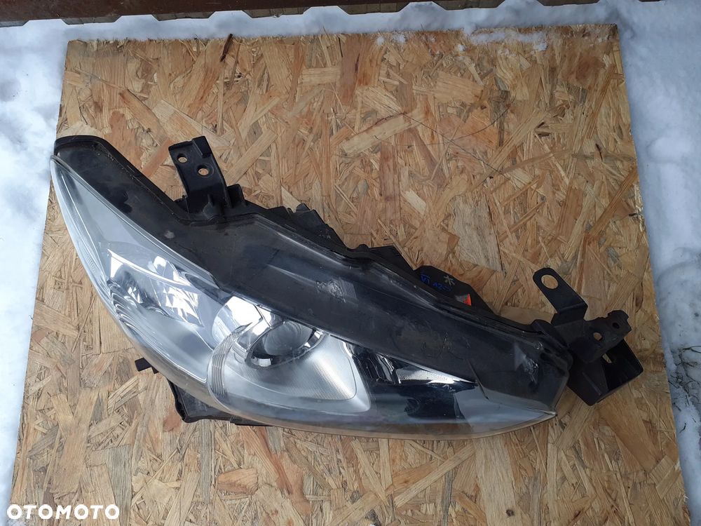 12138 Lampa prawy przód Mazda 6 12- - 2