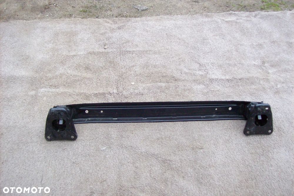 BELKA TYLNEGO ZDERZAKA TOYOTA COROLLA CROSS ROK 22/24 - 4