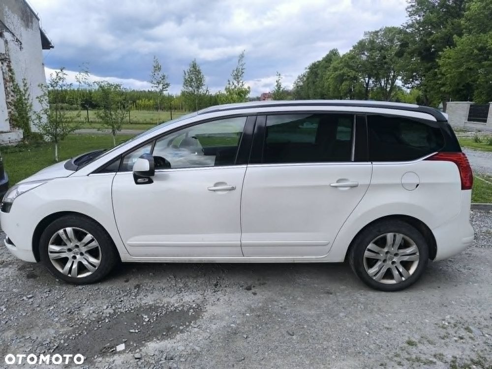 Peugeot 5008 HDI FAP 115 Allure - 5