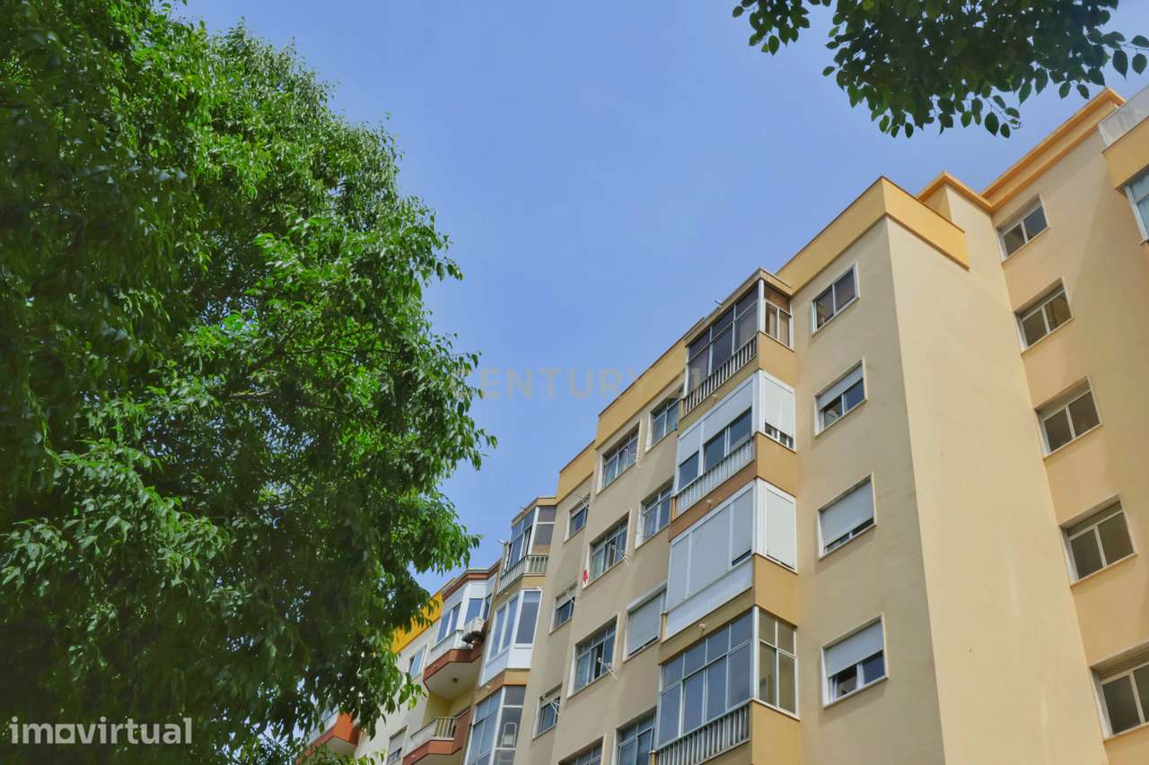 Apartamento T2 com Varanda na Venteira, Amadora - Grande imagem: 4/22