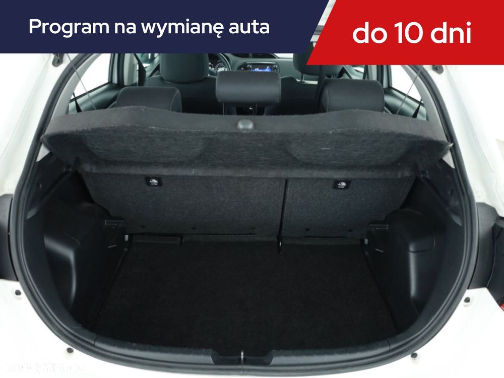 Toyota Yaris - 18