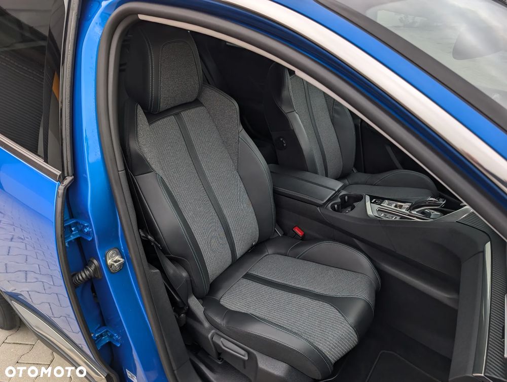 Peugeot 3008 1.2 PureTech GPF Allure S&S EAT8 - 36