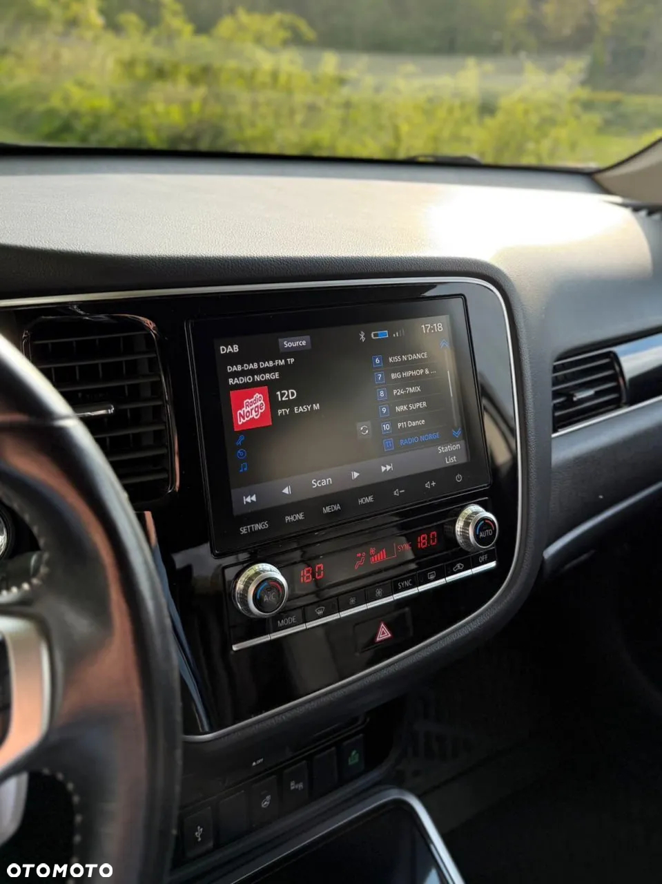 Mitsubishi Outlander PHEV Instyle - 26