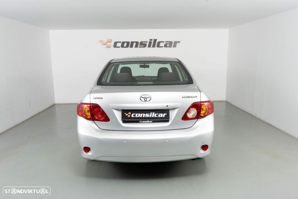 Toyota Corolla 1.4 D-4D Comfort - 5